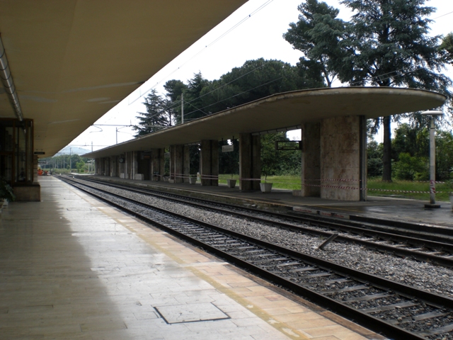 Ferrovia Firenze-Pistoia-Viareggio: interrotta la circolazione tra Pistoia e Montecatini per raddoppio linea