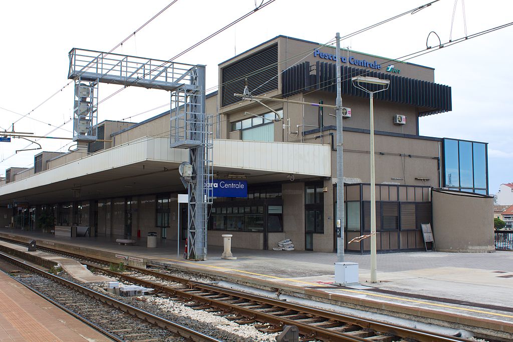 Abruzzo: illustrato il progetto ‘Network 620 stazioni’ per rinnovare la rete ferroviaria locale