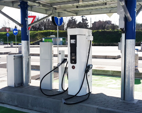 Nuova Stazione di ricarica per le auto elettriche sulla A1/Roma Sud