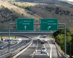 Abruzzo: pedaggi, da oggi la Strada dei Parchi A24 e A25 costerà -12,89% agli automobilisti
