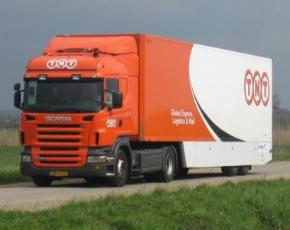 Primo giorno di quotazione per le azioni TNT Express