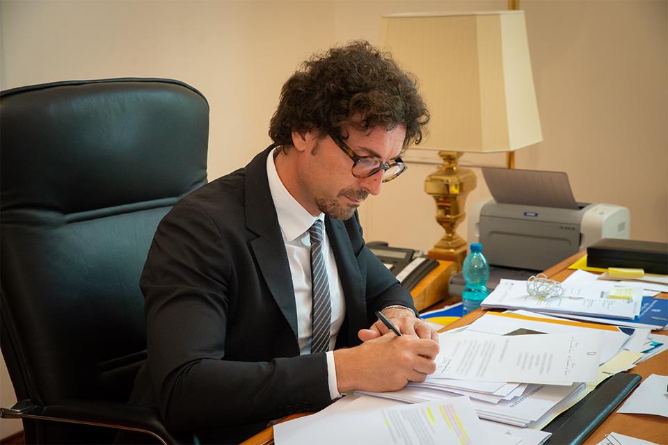 Decreto legge Genova: Toninelli conferma la nomina di un commissario straordinario