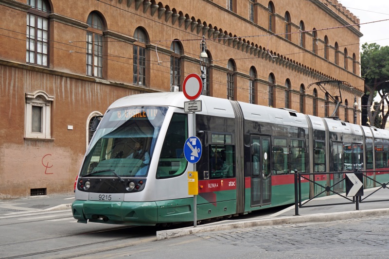 Roma, trasporto pubblico: di nuovo attivo il tram 2