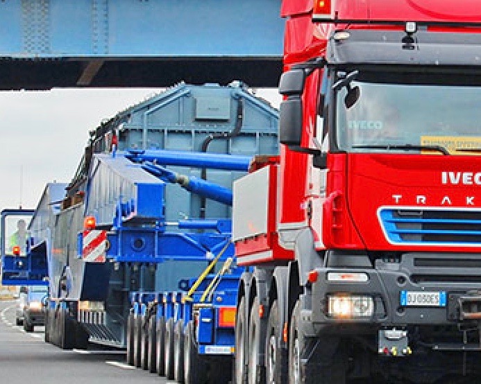 Lombardia: trasporti eccezionali, aggiornamento in materia di autorizzazioni