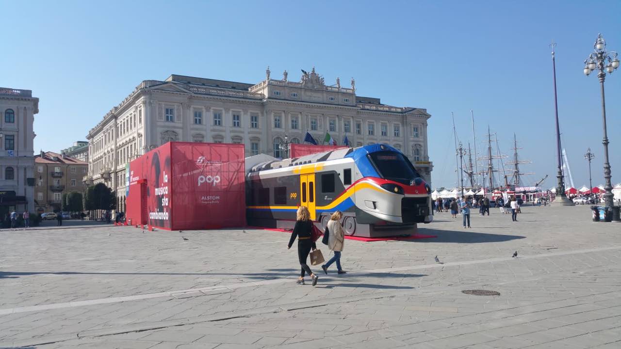 Fs, in anteprima a Trieste i nuovi treni Pop e Rock