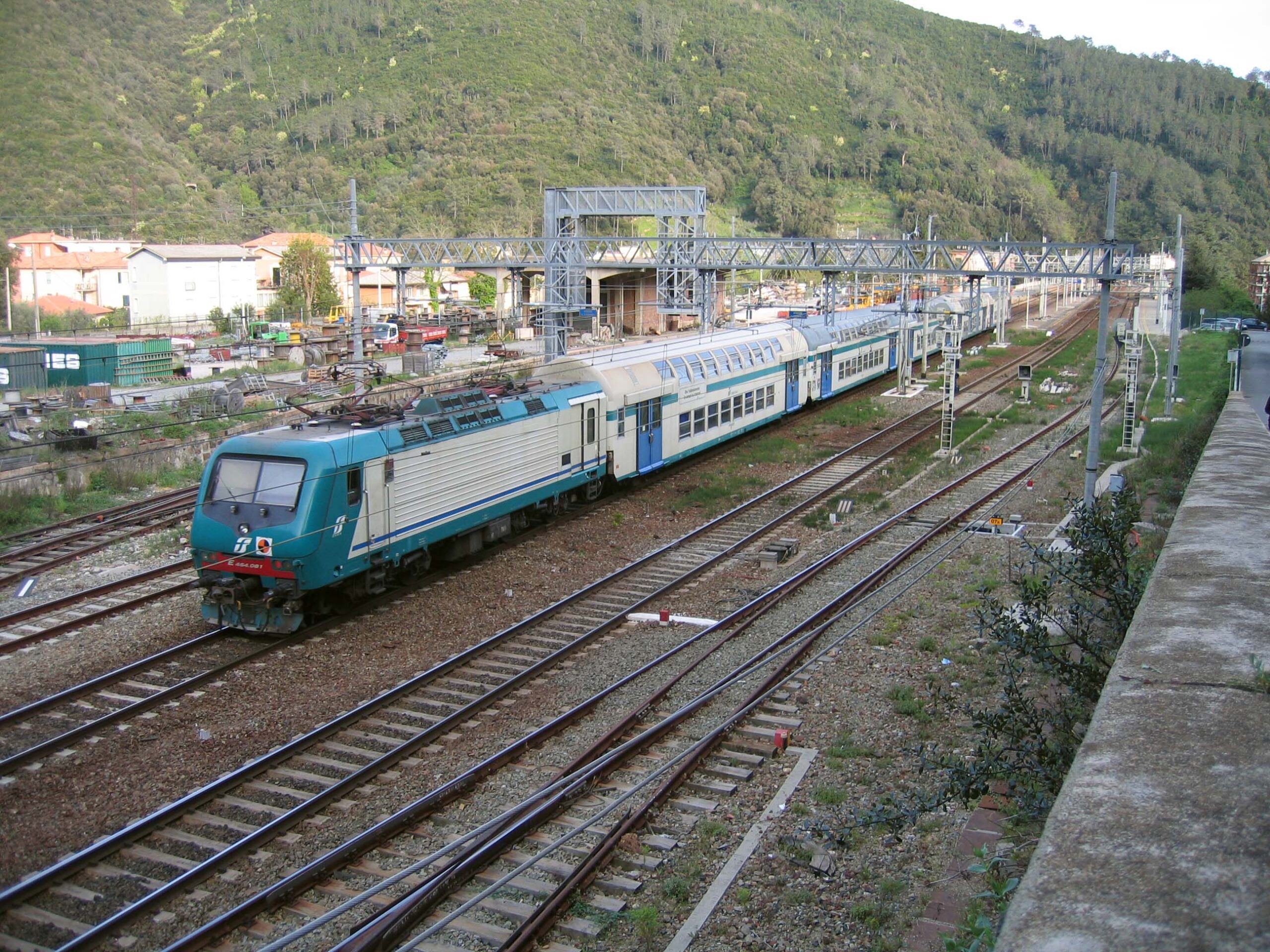 Liguria: aggiunti 2 treni al mattino sulla tratta Sestri levante-La Spezia