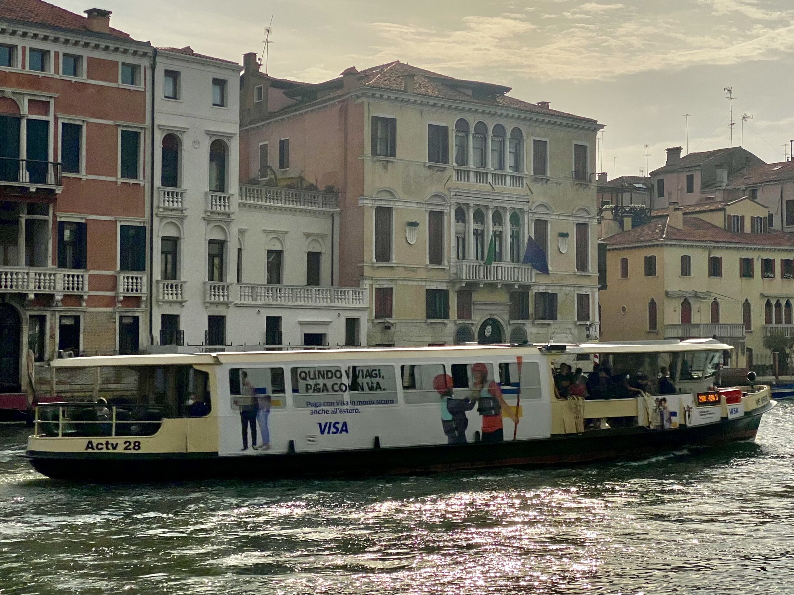 Trasporti più smart a Venezia grazie ai pagamenti contactless