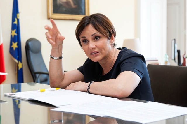 Simona Vicari si è dimessa da sottogretario ai Trasporti