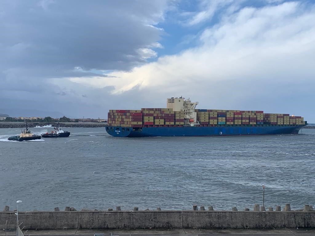 Porto di Gioia Tauro: disincagliata la portacontainer MSC Elaine