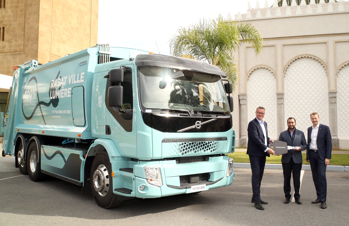 Volvo Trucks consegna il primo veicolo elettrico pesante in Marocco