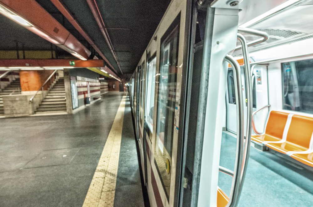 Roma: guasto elettrico metro A, sospesa la tratta Ottaviano-Battistini