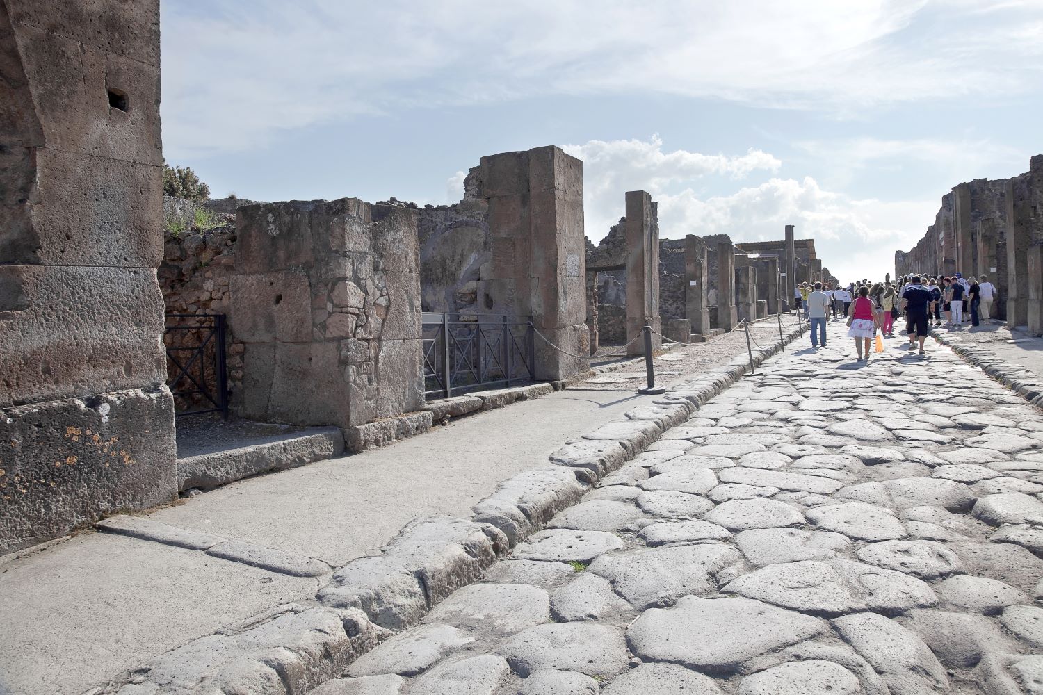 Lavori al via in estate per l’hub di Pompei