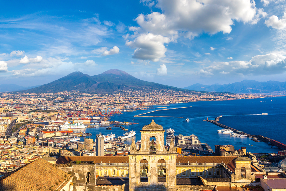 Giro d’Italia a Napoli. Le strade chiuse