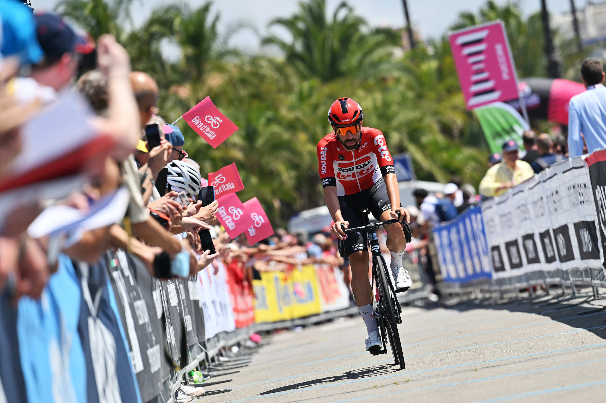 Giro d’Italia. Martedì 23 le strade chiuse nel Garda trentino