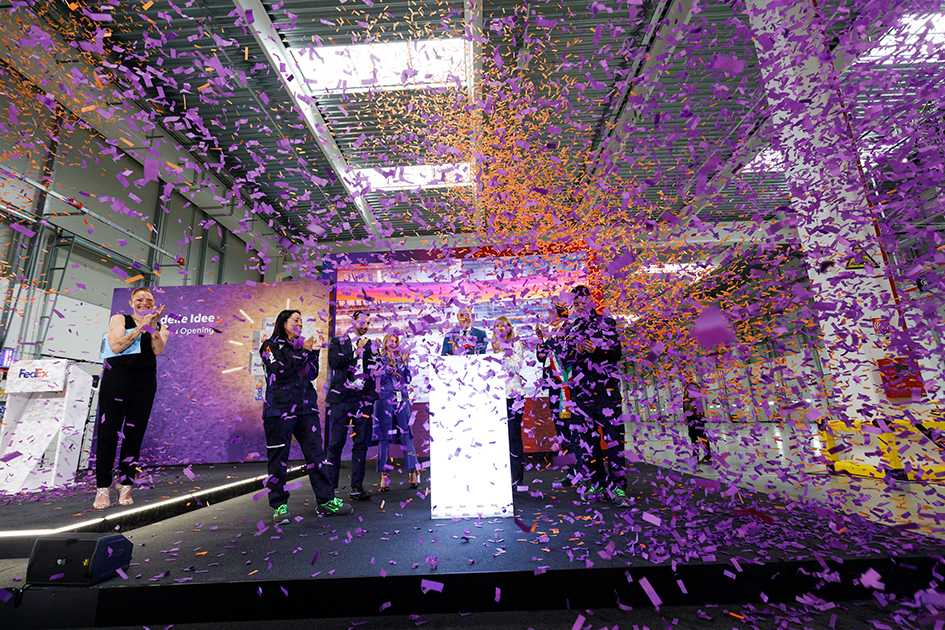 FedEx inaugura il nuovo hub di Novara