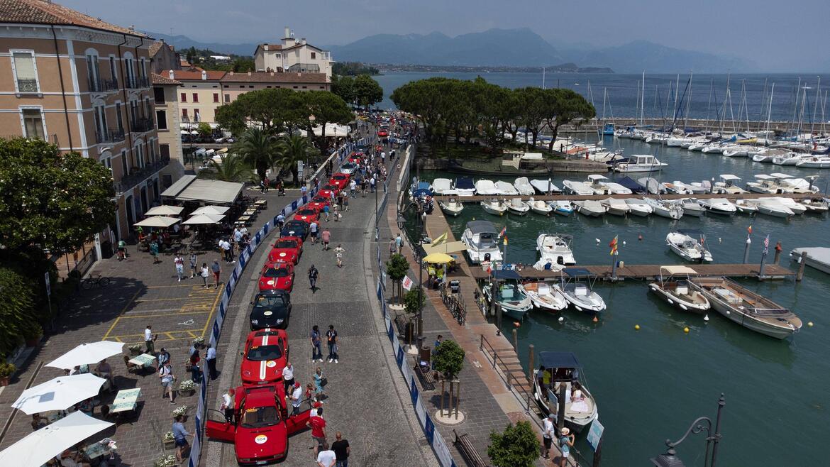 Mille Miglia. Martedì 13 al via. Le strade chiuse a Desenzano del Garda