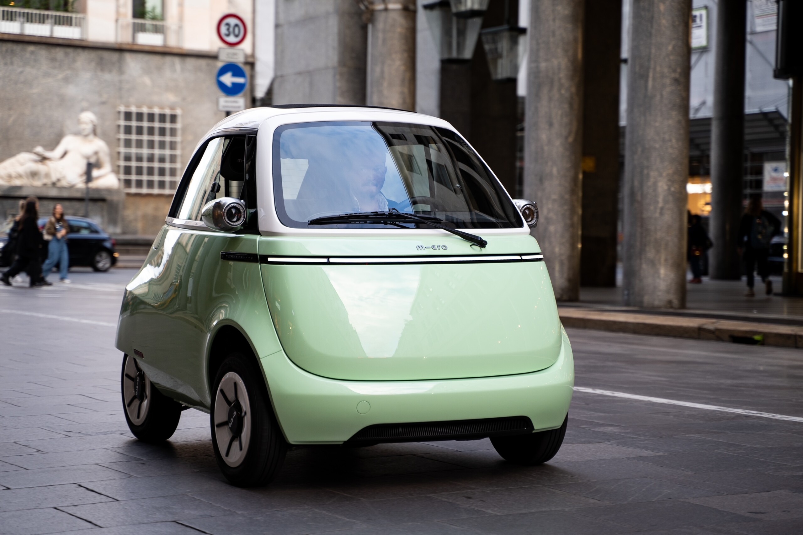 Debutta Microlino, la microcar elettrica distribuita da Koelliker