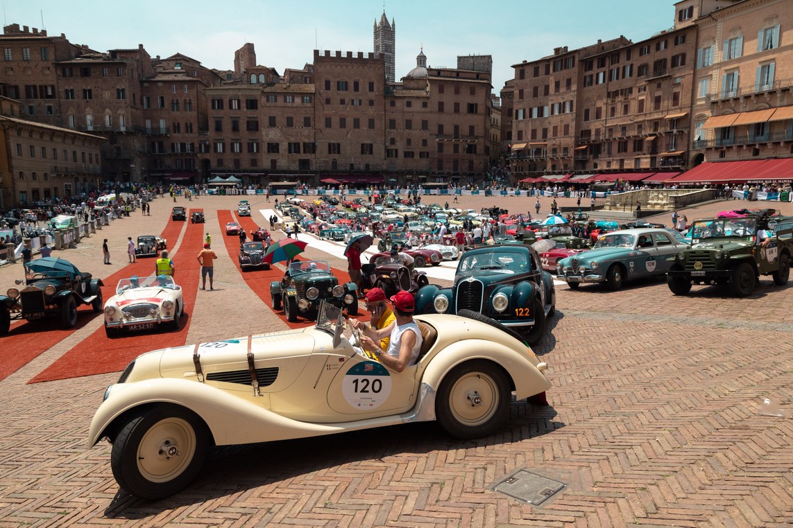 Mille Miglia. A Siena il 15 giugno. Le strade chiuse