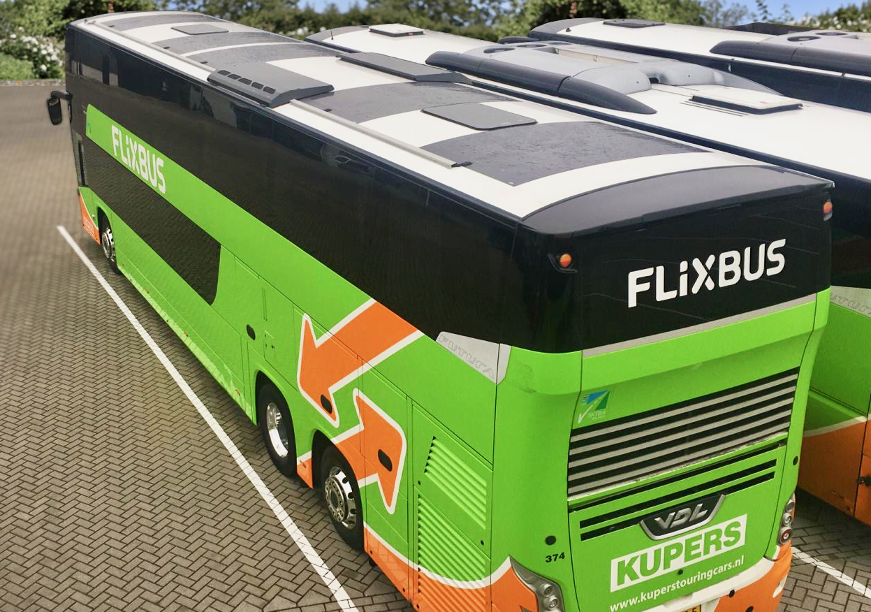 Partono da Milano i nuovi pullman con pannelli solari di FlixBus
