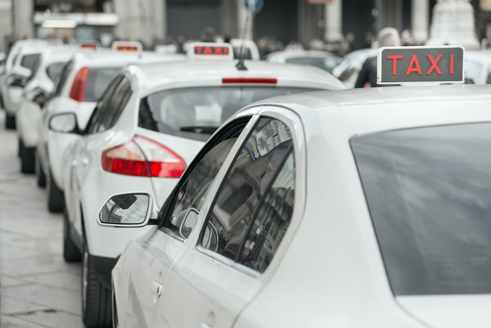 Emergenza Taxi: incontro al MIMIT, presentate proposte per riformare il settore