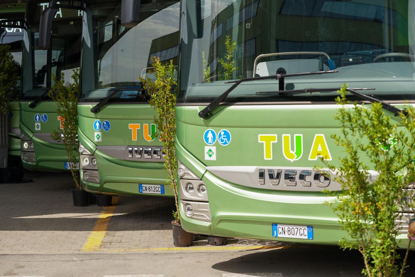 TUA chiude il bilancio in utile e presenta i primi 50 nuovi bus della flotta