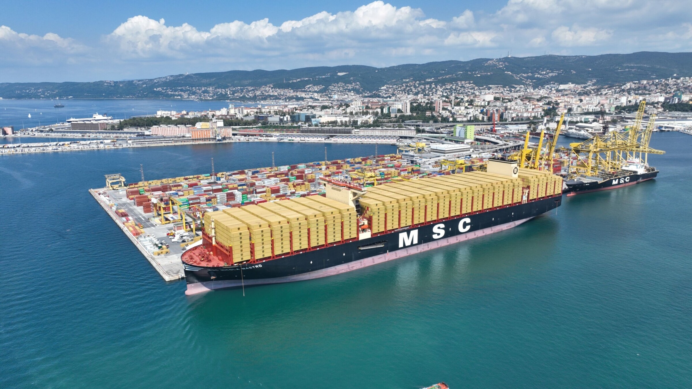 Al Trieste Marine Terminal arriva la MSC Nicola Mastro: è la nave più grande mai attraccata in Italia