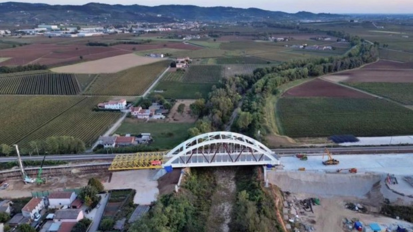 Pronto il Ponte della linea ferroviaria alta velocità Verona Padova