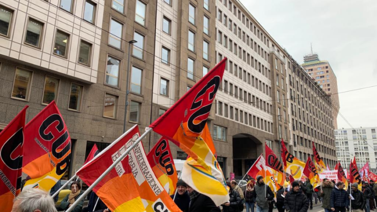 Sciopero generale dei sindacati di base il 20 ottobre: si fermano anche i trasporti