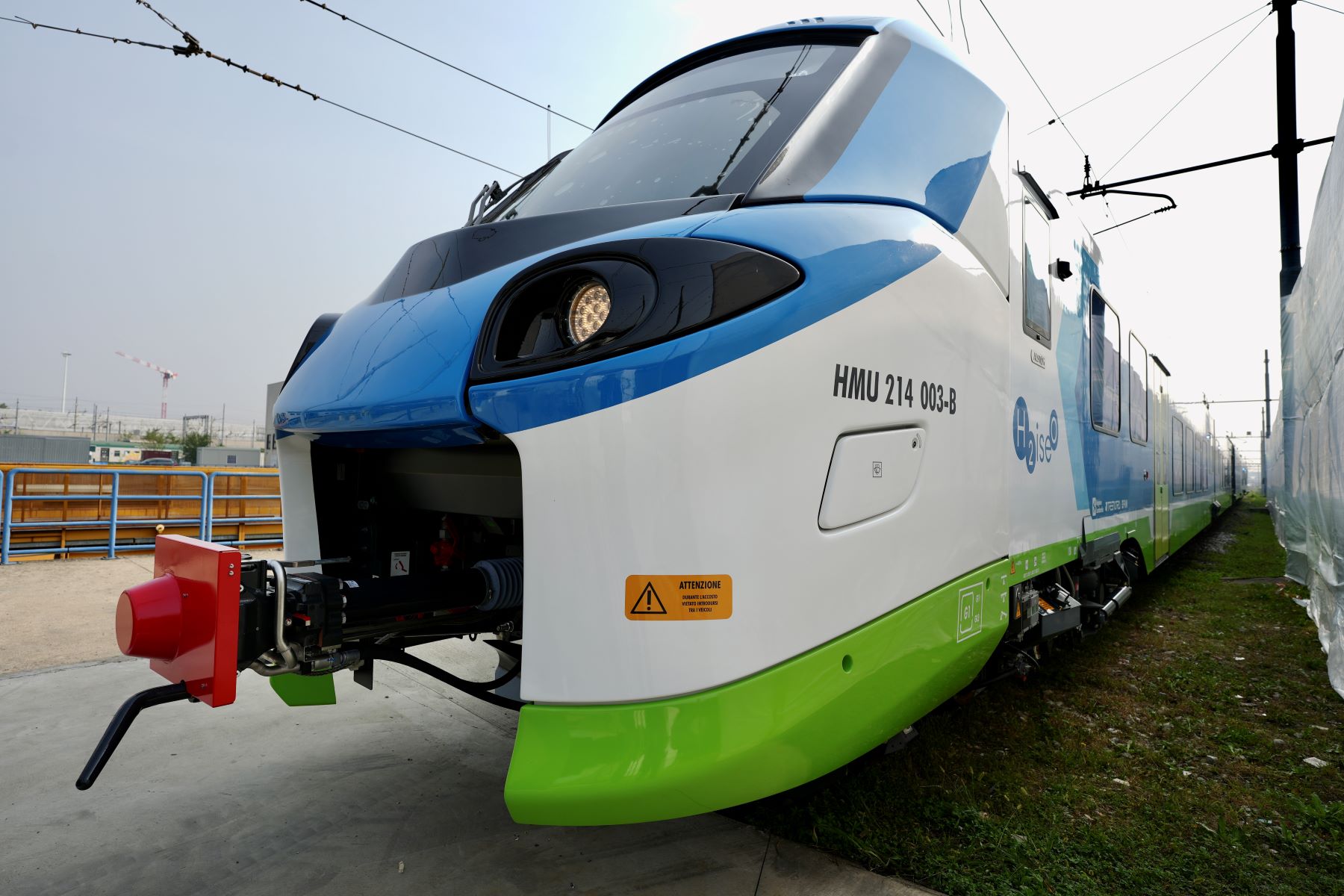Presentato oggi a Expoferroviaria il primo treno a idrogeno d’Italia