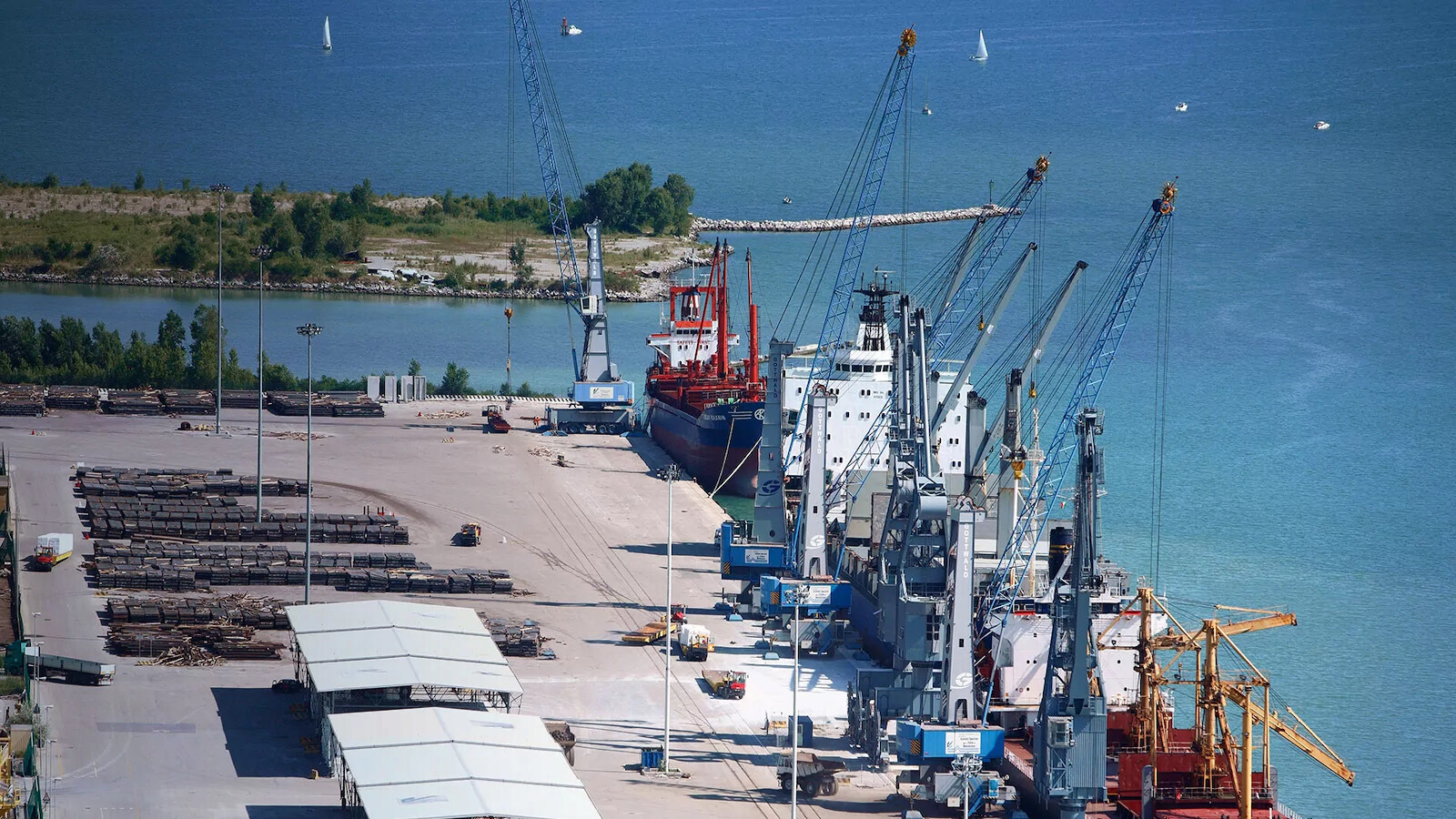 Porti Trieste e Monfalcone: traffici in lieve calo nel 2023