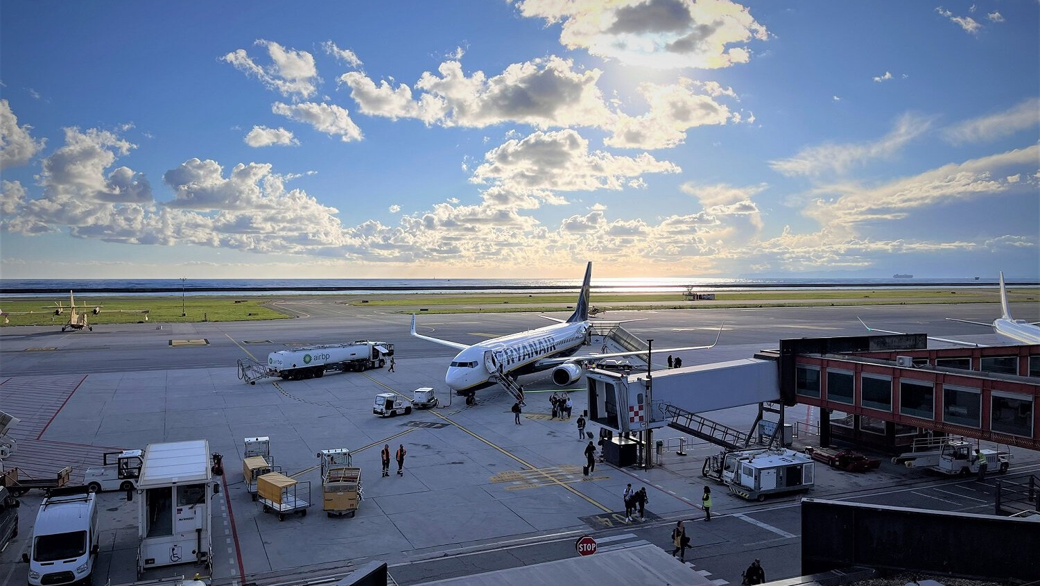 Aeroporto di Genova: offerta da 777 Partners, Msc, Costa Crociere, Spinelli-Hapag Lloyd e Levorato Marcevaggi