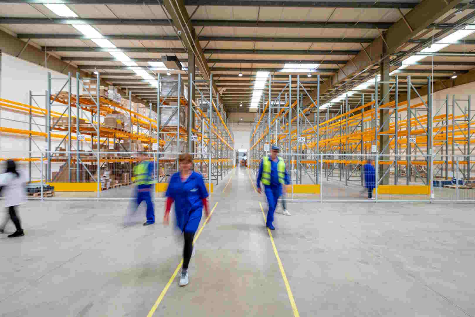 Lavoro: Kuehne+Nagel assume 700 persone per il nuovo centro logistico Adidas di Mantova