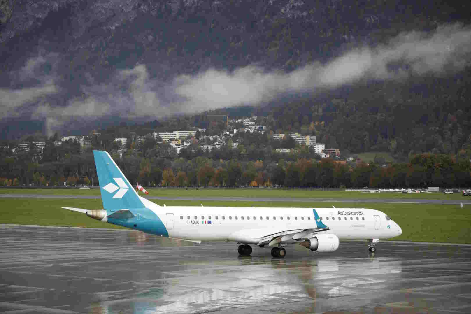 Sciopero piloti aerei Air Dolomiti di 24 ore: voli cancellati 8 aprile