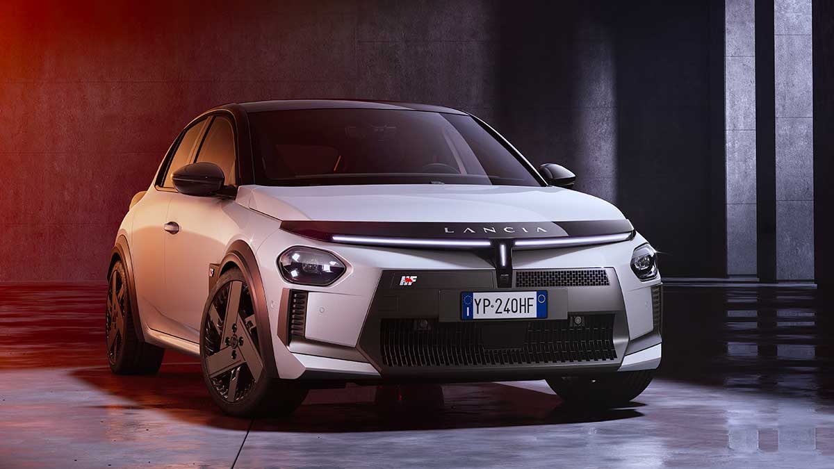 Lancia svela in anteprima la nuova Ypsilon HF
