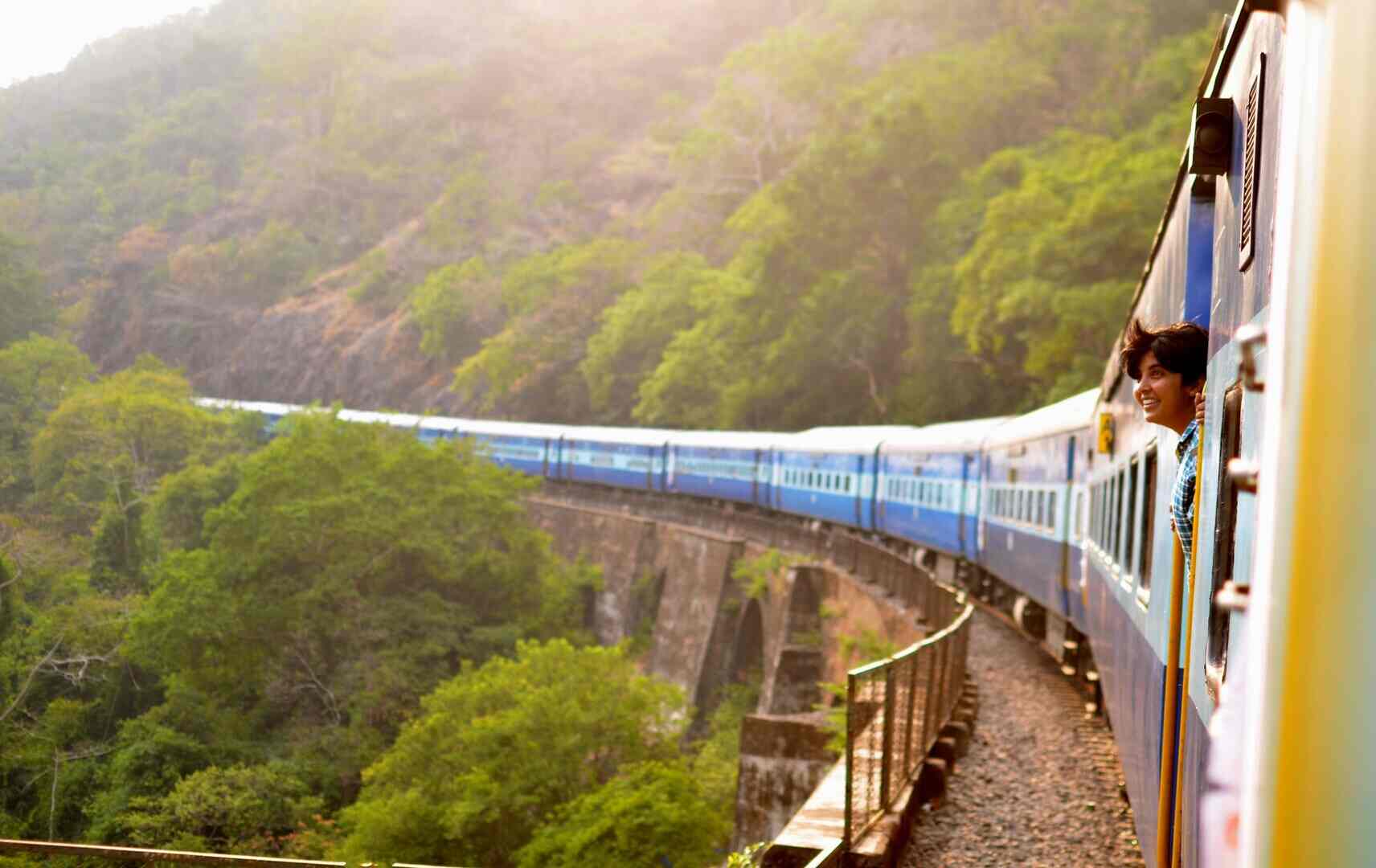 Grimaldi Lines e Trenitalia insieme per il nuovo biglietto treno più nave