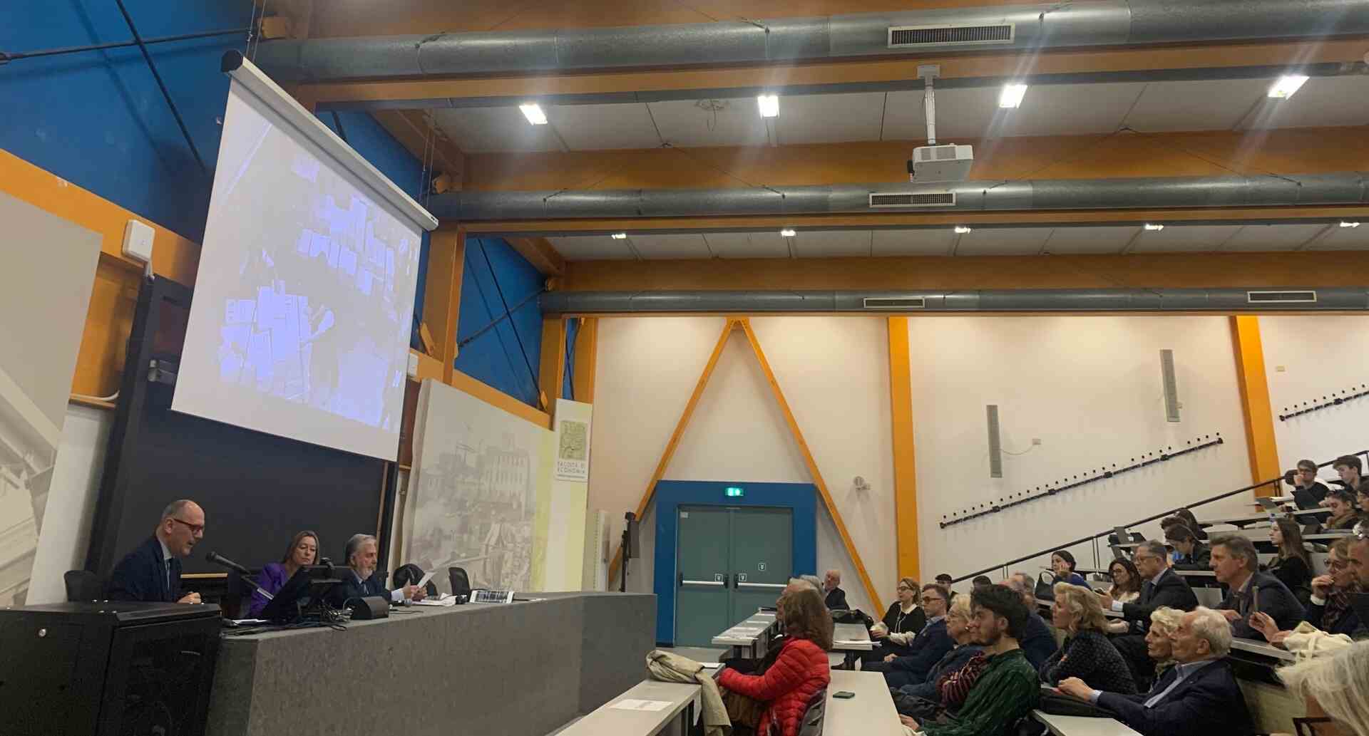 Porto di Genova: esperti a confronto per uno sviluppo sostenibile