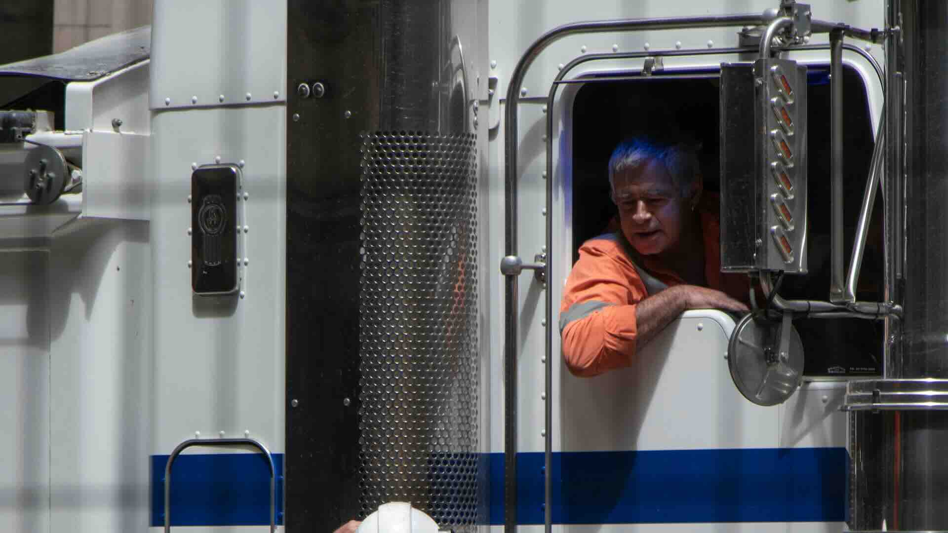 Camion: arriva la giornata europea della stanchezza degli autisti
