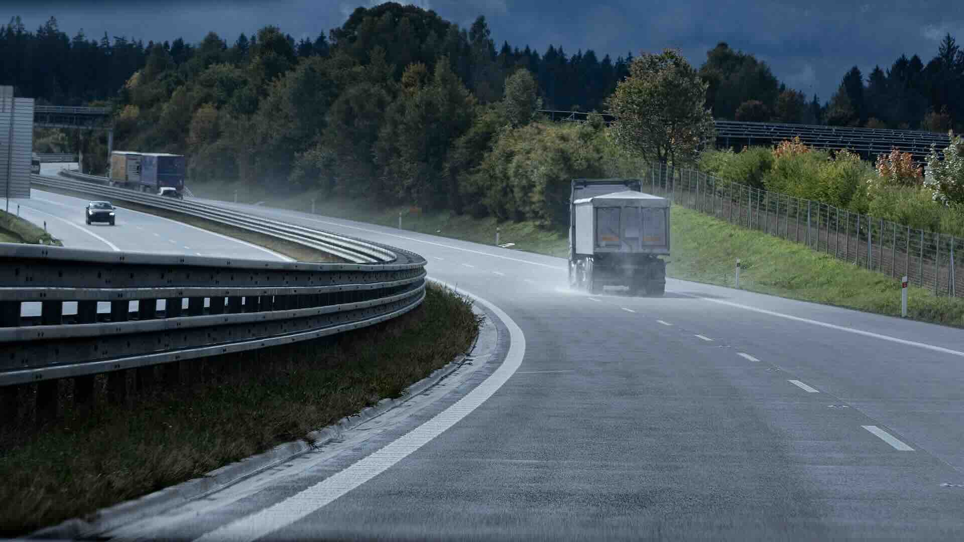 Brennero divieti e chiusure mezzi pesanti giugno 2024