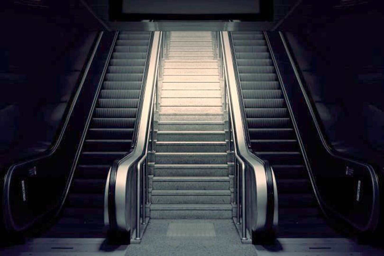 Metro B di Roma: nuovi ascensori e scale mobili