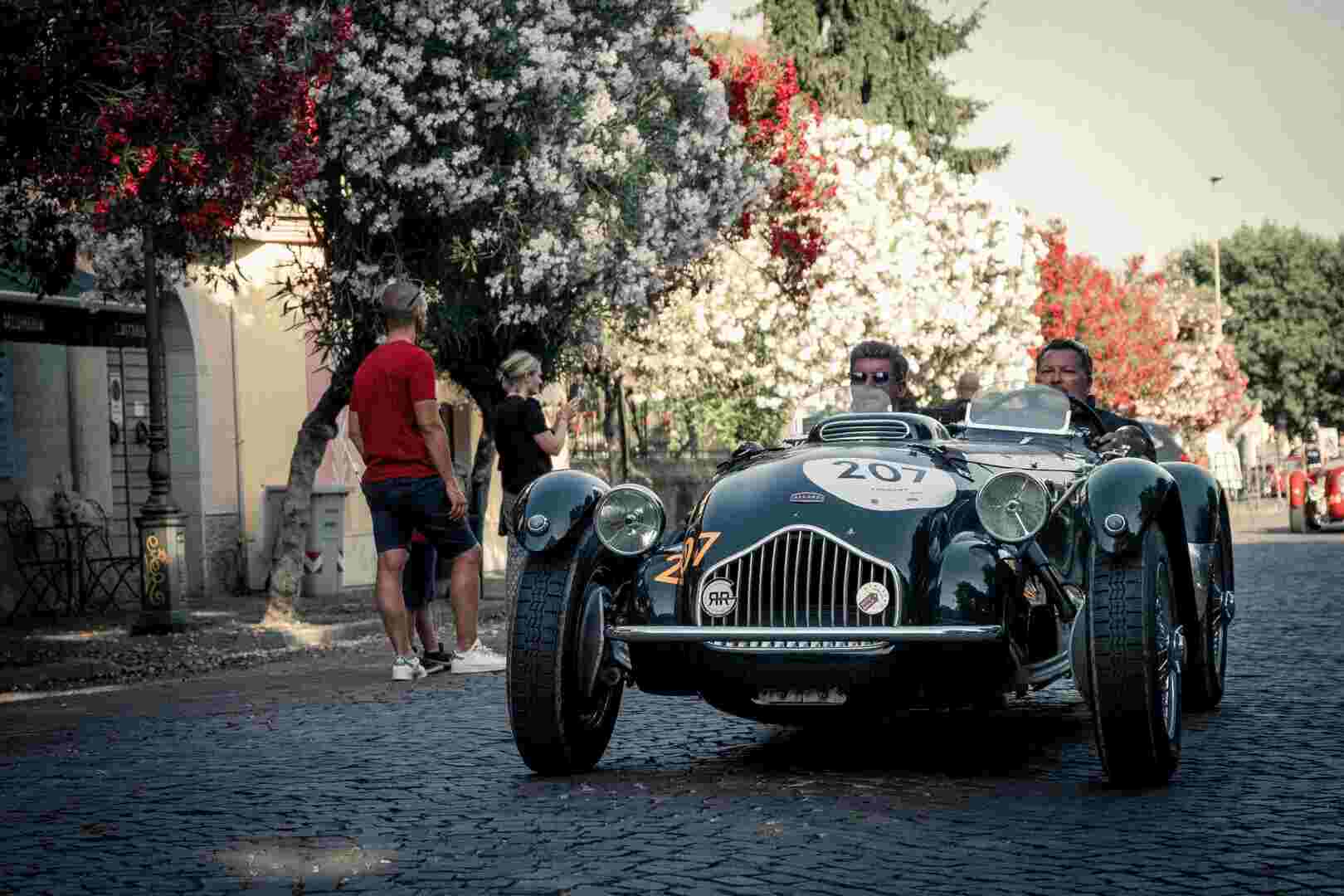 Mille Miglia 2024: strade chiuse a Roma giovedi’ 13 giugno