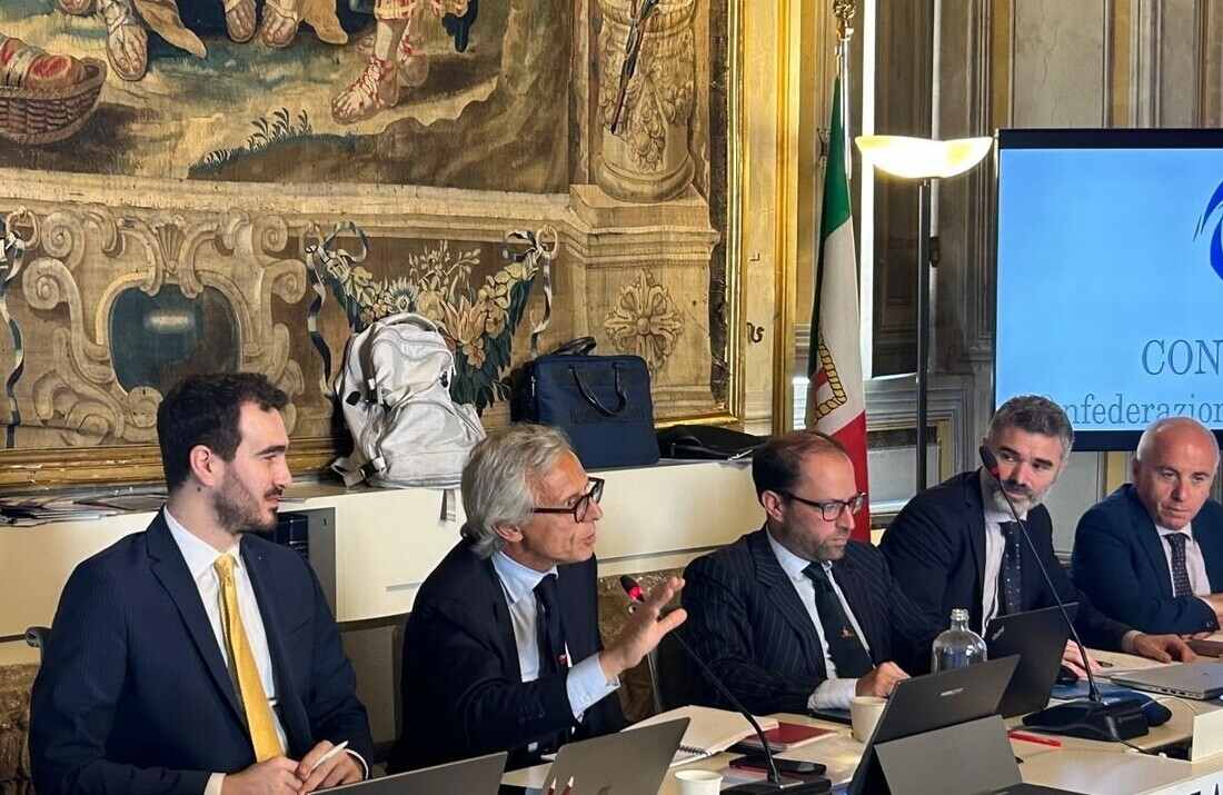 Mare: rinnovato il Ccnl unico dell’industria armatoriale