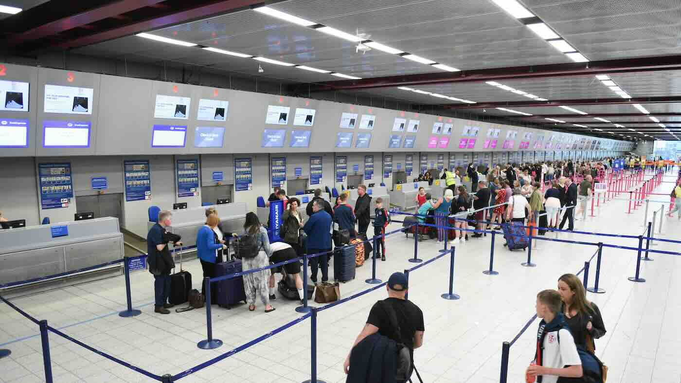 Enac, il traffico sui voli aerei aumenta con oltre 100 milioni di passeggeri