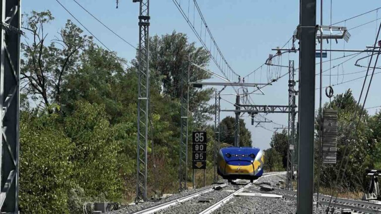 URV Unmanned Railway Vehicle veicolo ferroviario guida autonoma