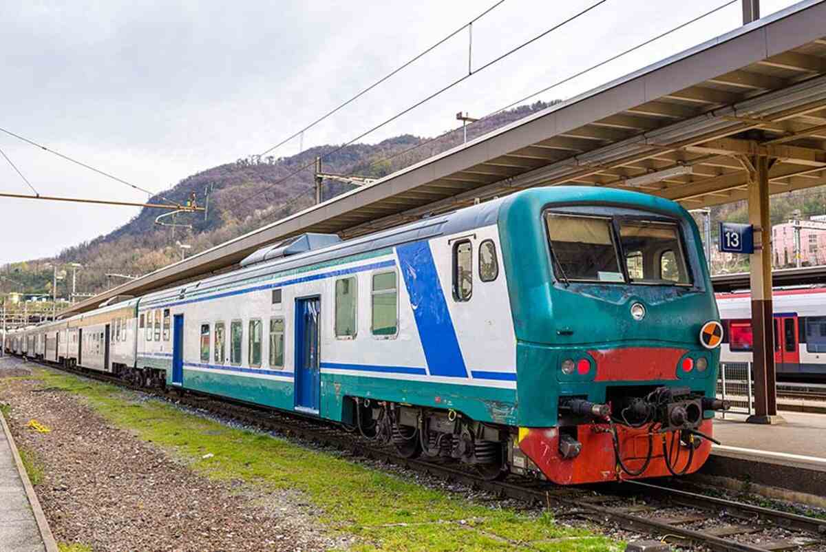Corpo sui binari, ritardi tra Ancona e Bologna