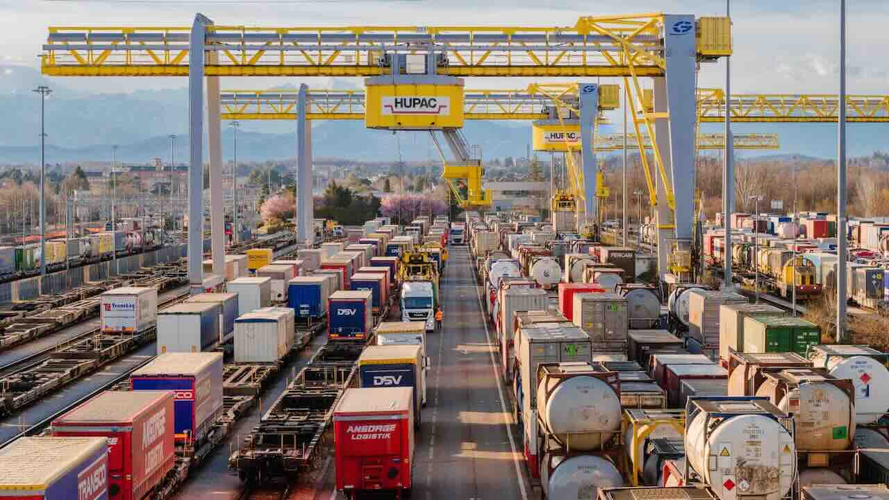 Trasporto merci, Hupac consolida il traffico combinato e rilancia il trasferimento modale in Europa