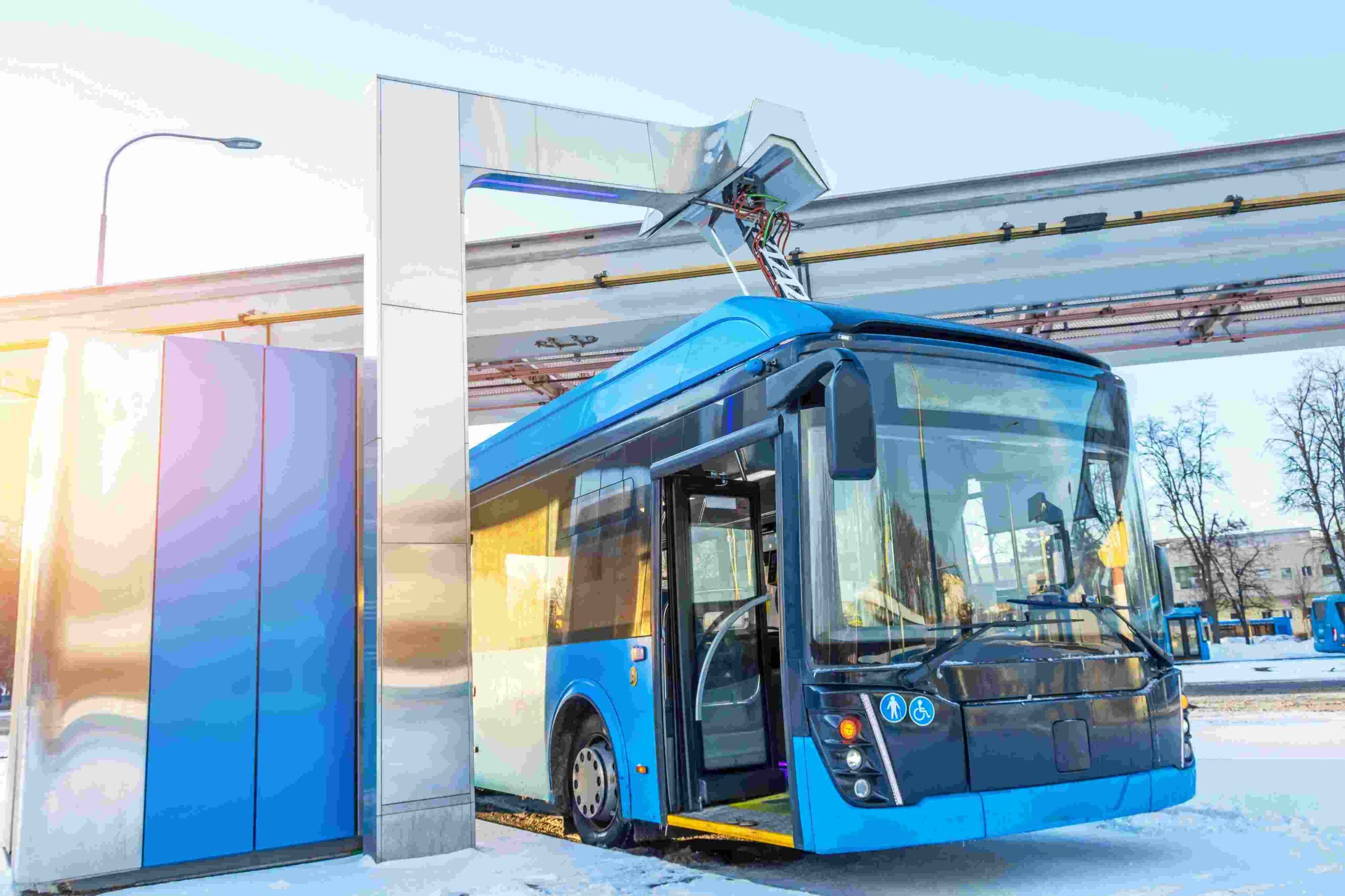 TPL Bari, arrivano i primi autobus elettrici, saranno 135 nel 2026: le caratteristiche